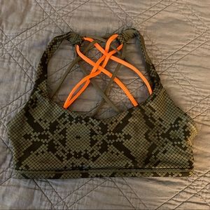 Lululemon Free to Be Wild Bra - size 4 -